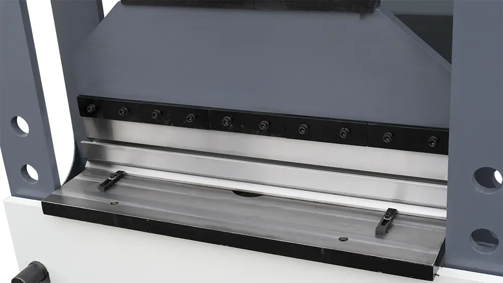 Presa hidraulica Abkant METCAR HPB-1010 p2