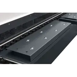Ghilotina hidraulica cu NC SHARK 12x3200 de 3.2ml pentru debitat table 10