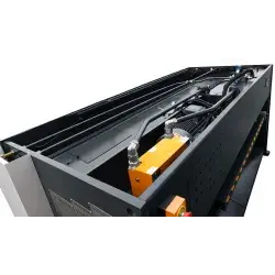Ghilotina hidraulica cu NC SHARK 12x3200 de 3.2ml pentru debitat table 11