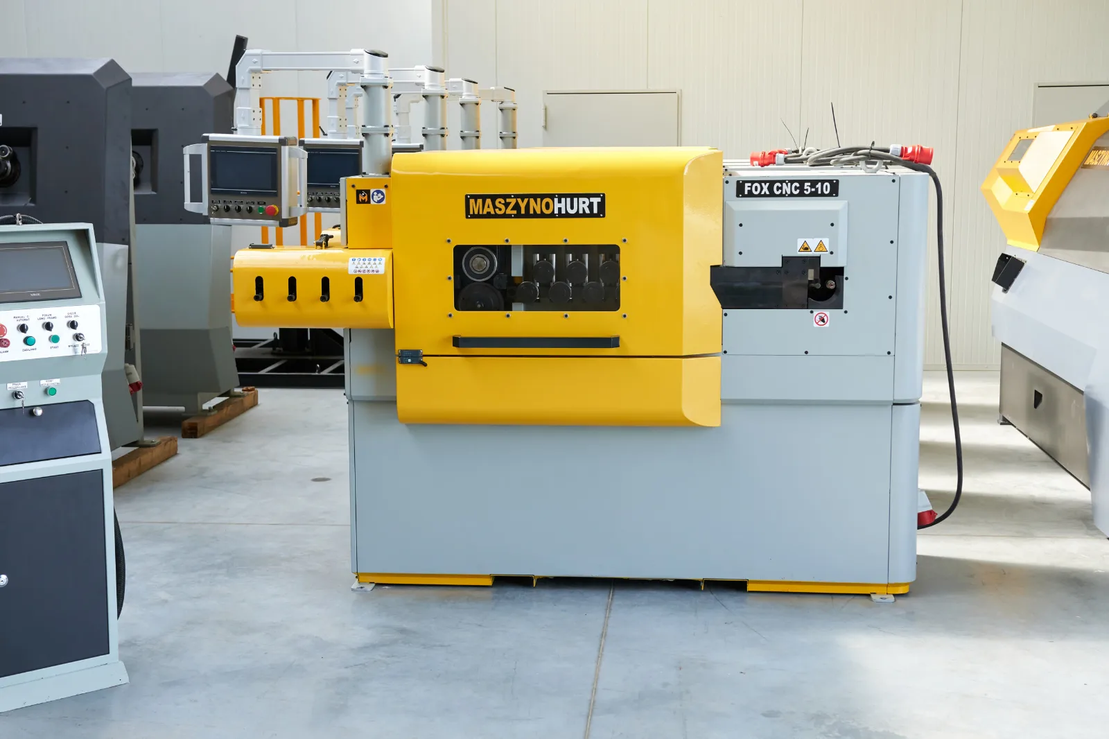 Masina de indreptat fier beton din colac FOX CNC 5-10 mm 3